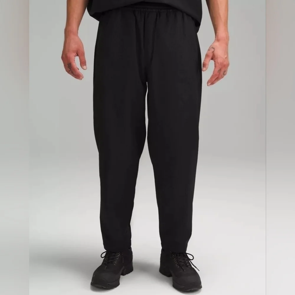 Lululemon Lab Jacquard Relaxed-Tapered Pant Leopard Jacquard MED Black S